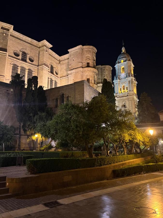 Апартаменты Premium Cister Cathedral Малага Экстерьер фото